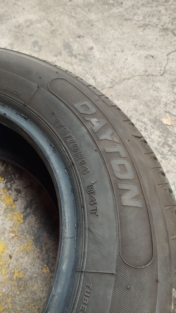 Komplet opon Dayton 175/70 R14 6mm