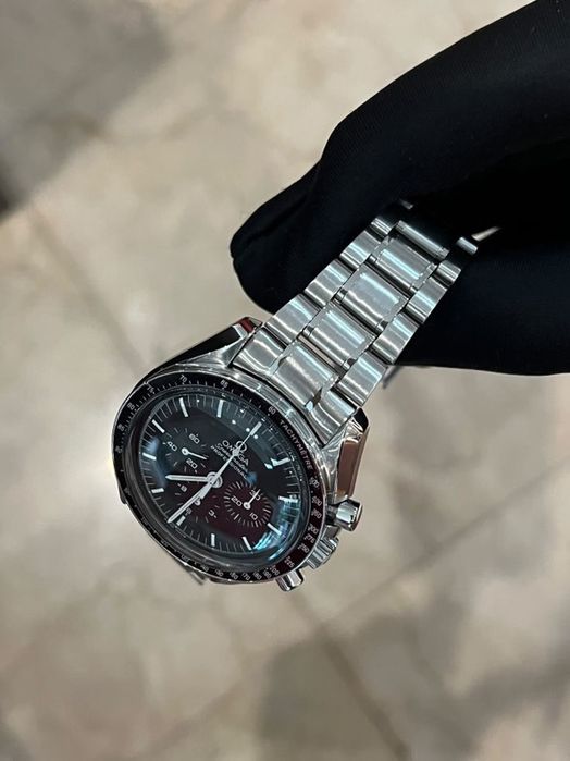 Omega Speedmaster MoonWatch Professional