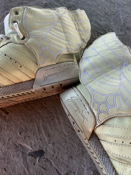 42Vintage Rare Jeremy Scott Adidas wings