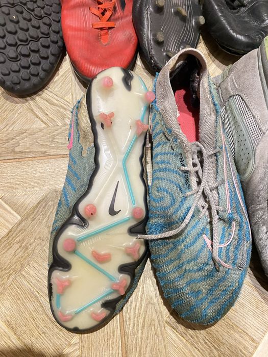 Сороконожки, футзалки, Бутси: adidas, puma, nike,