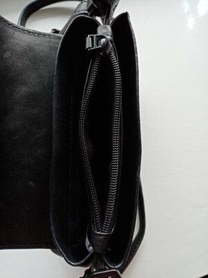 Сумочка с длинной ручкой сумка кроссовер оригинал от Celvin Klein