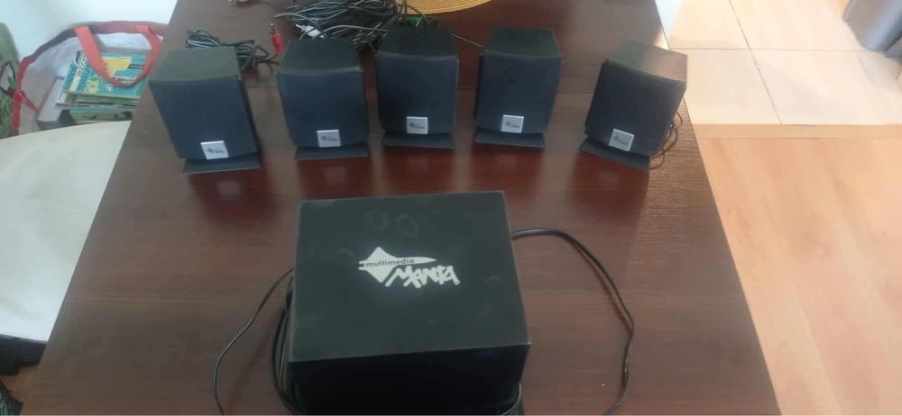 Zestaw glosników komputerowych  Manta