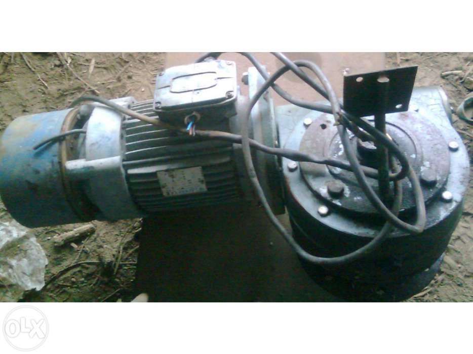 Motor Eléctrico com embraiagem + Guincho