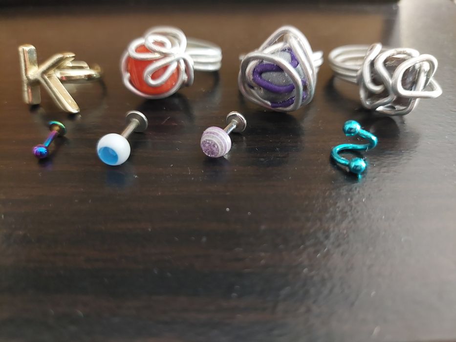 4 piercings novos + 4 anéis