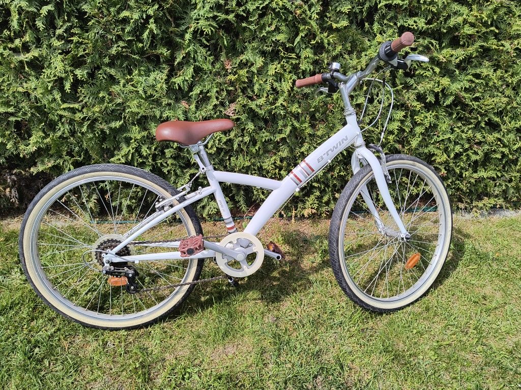 Sprzedam rower B-Twin poply 300 rozmiar koła 24 x 1,75