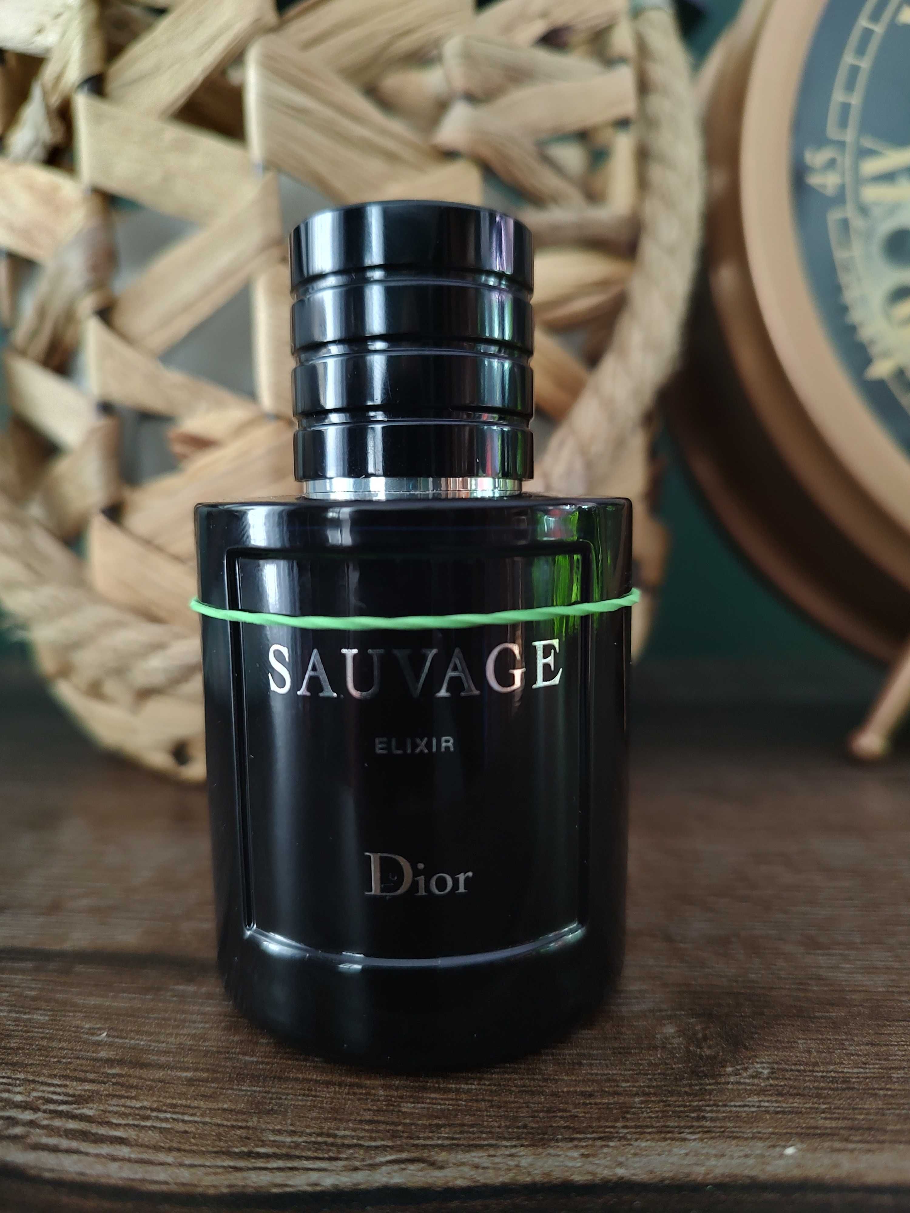 Dior Sauvage elixir- ubytkowy flakon