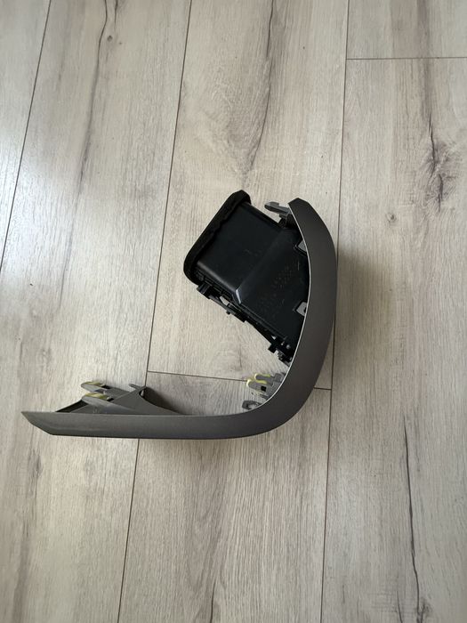 Toyota Prius 20 Lewa kratka nawiewu