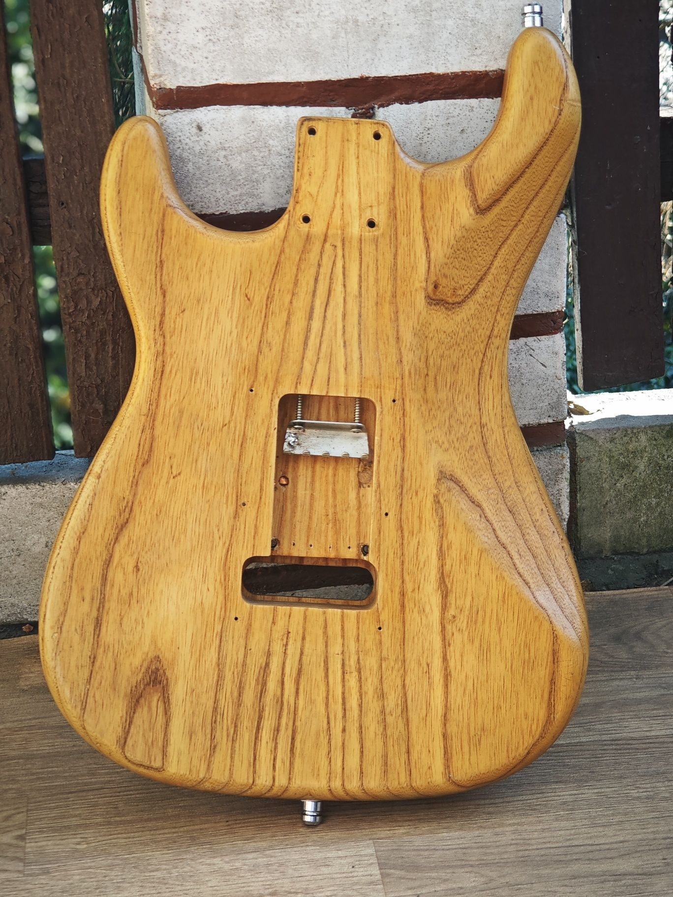 Korpus warmoth stratocaster