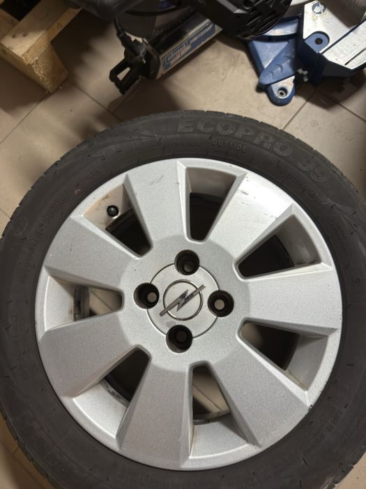 Felgi opel meriva A 4x100 r15  opony letnie