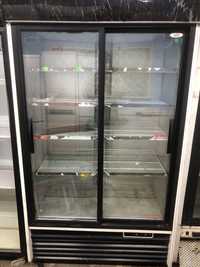Продам холодильник 1 рік гарантї