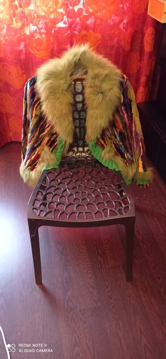 Шубка. Полушубок. Дуже прикольний, стильний