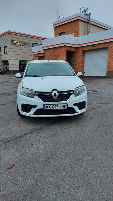 Продам хорошее свежее авто не дорого. Рено Логан г/б