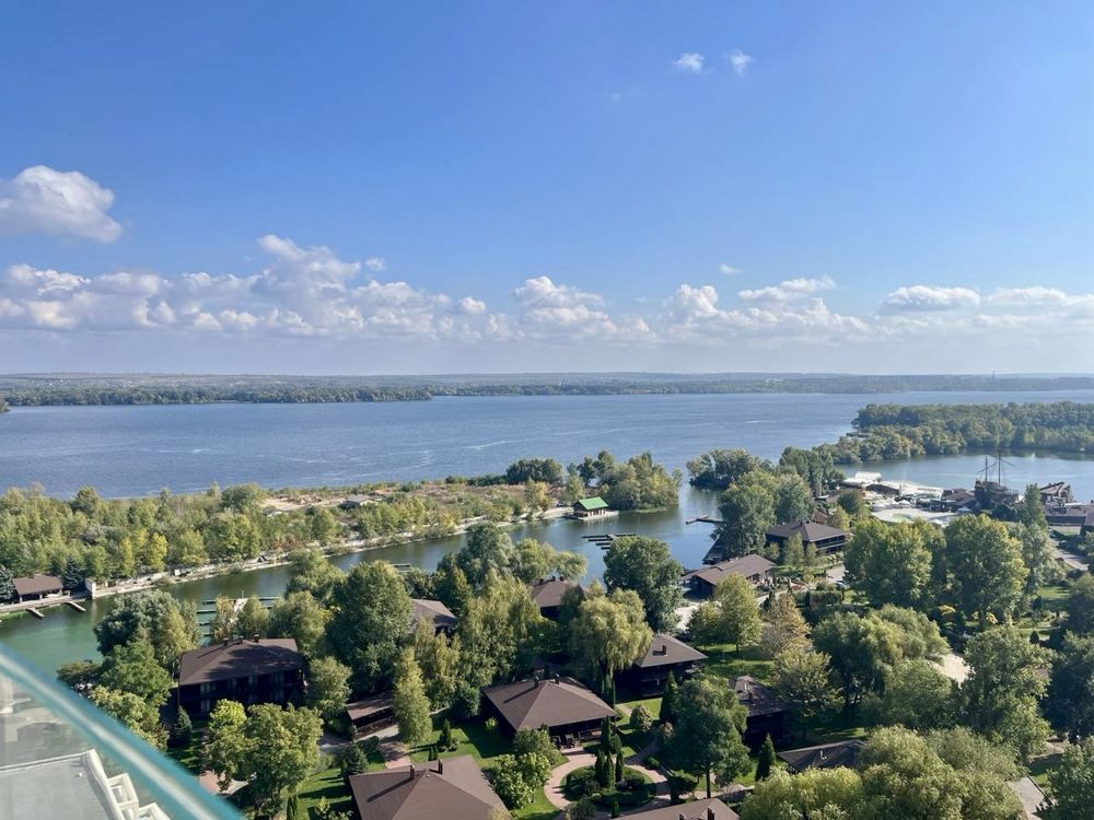 Продаж видової унікальної квартири 95 м2 з терасою!!