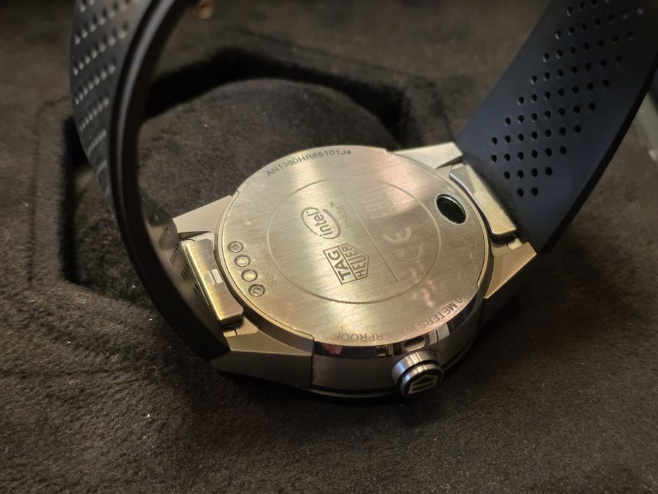 TAG HEUER Connected