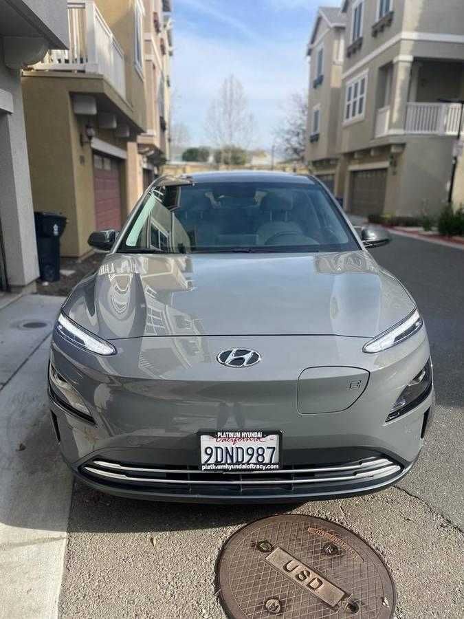 2023 Hyundai Kona Electric SEL