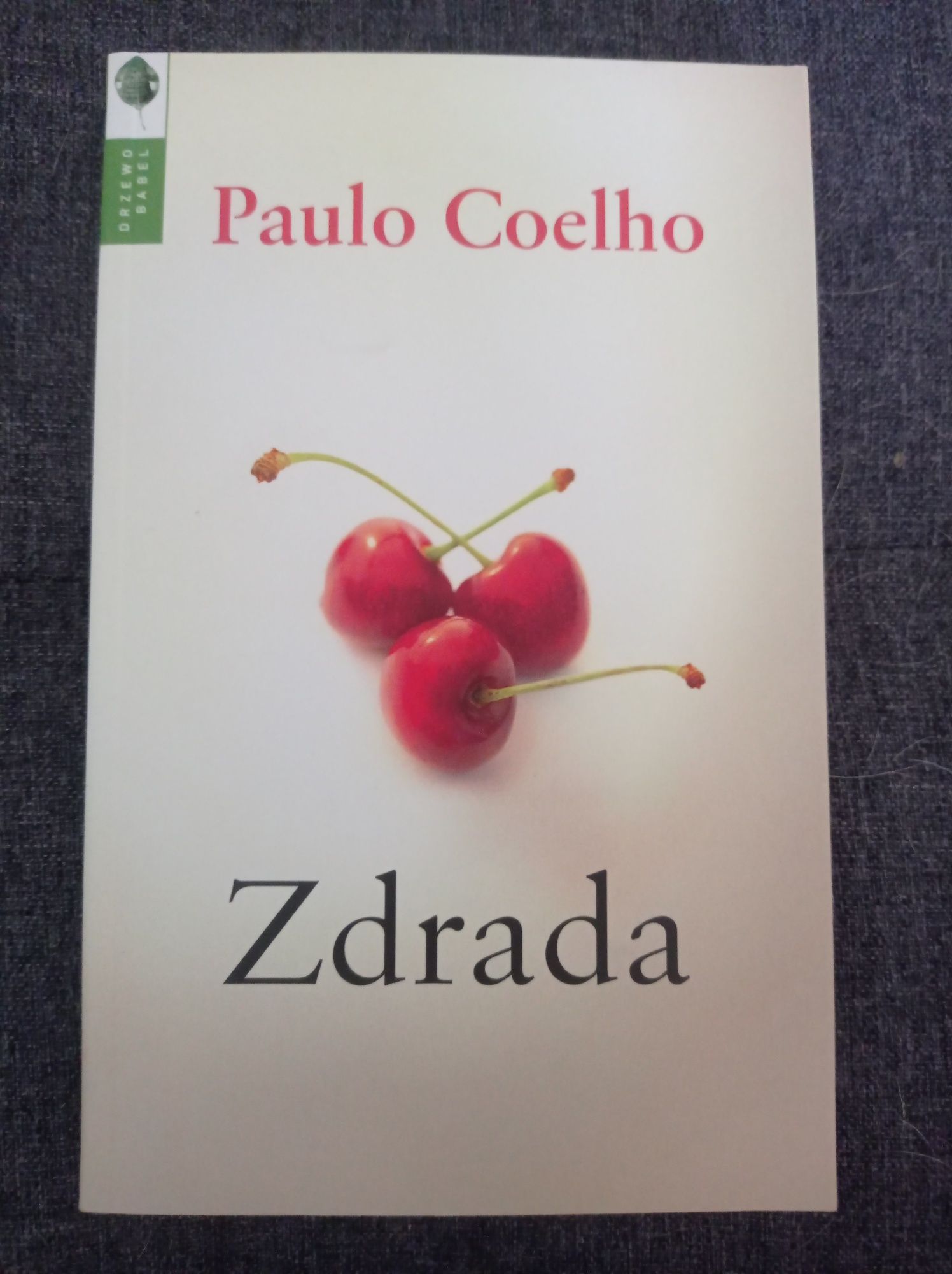 Sprzedam książkę "Zdrada" Coelho