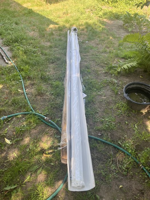 Продам проекционный экран с электроприводом