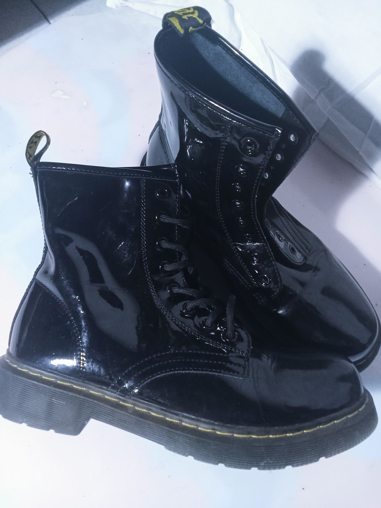 Botas de homem pretas como novas, numero  41Ref 151