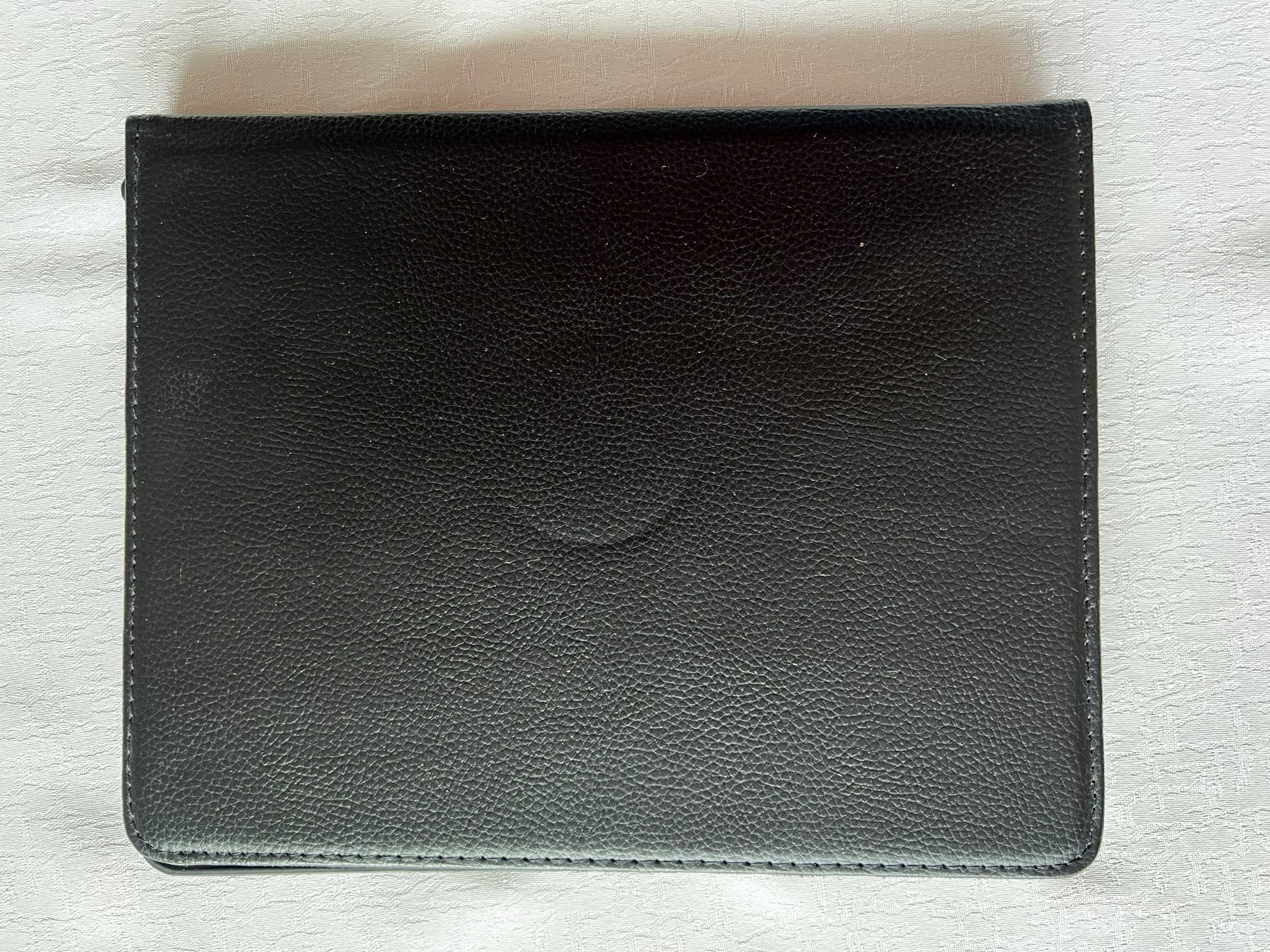 Tablet Apple iPad 3 srebrny 16 GB A1416 WiFi – Stan Bdb z Etui