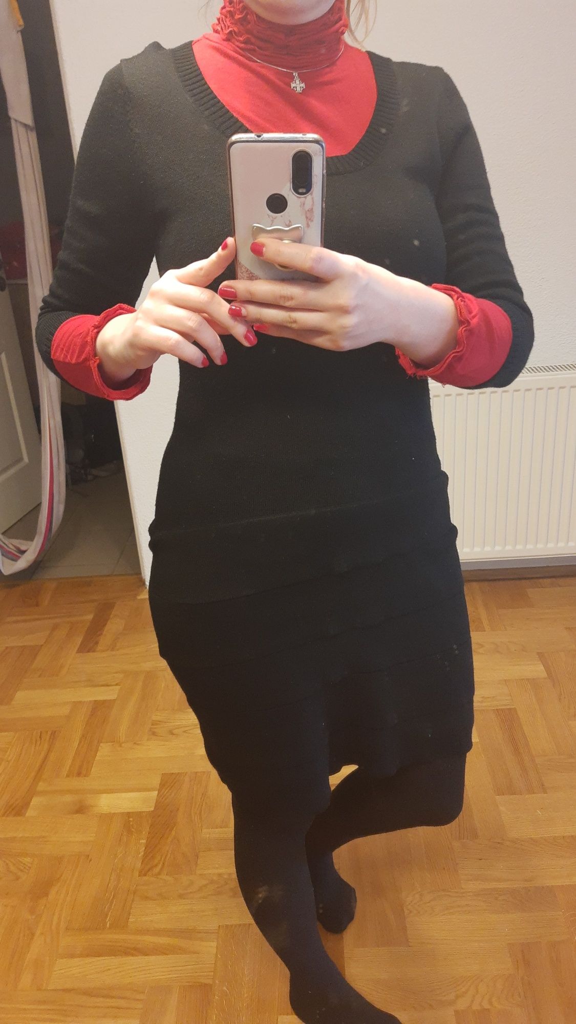 Sukienka ołówkowa Calvin Clein wełna wełniana