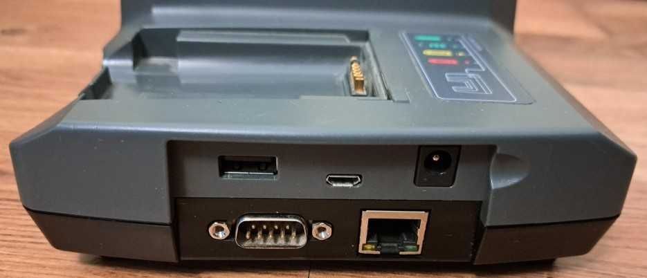 Stacja dokująca ST4002 z portem Ethernetem i zasilaczem sieciowym