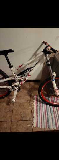 Bike downhill scott voltage fr20