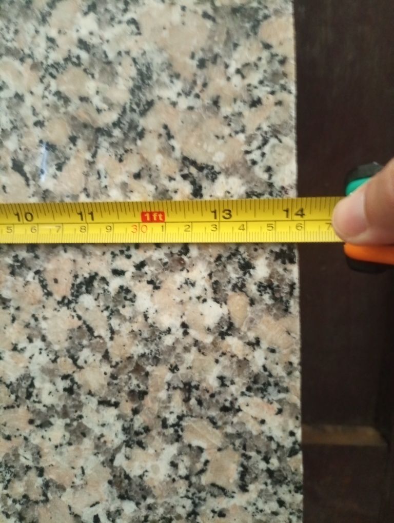 Pedra Granito (para desocupar)