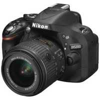 Nikon D5200 + AF-S DX 18–55mm f/3.5–5.6G VR II