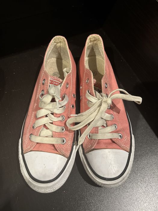 All stars em Rosa Velho e amarelo