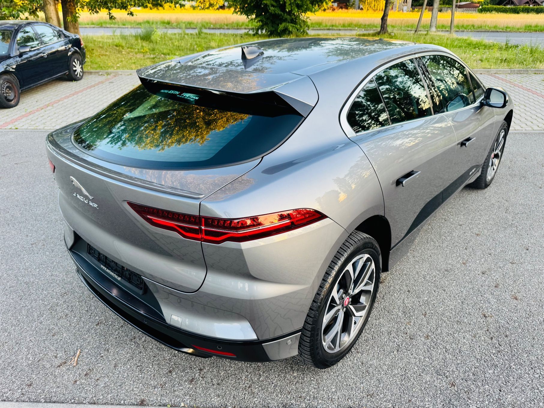 Jaguar I-Pace 90KWH RED CCS Asyst Pasa Ruchu Distronic Navi Climatronic LED Serwis!