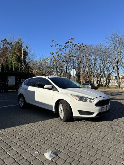 Авто Ford Focus 2.0 2017 (хетчбек, бензин, автомат)