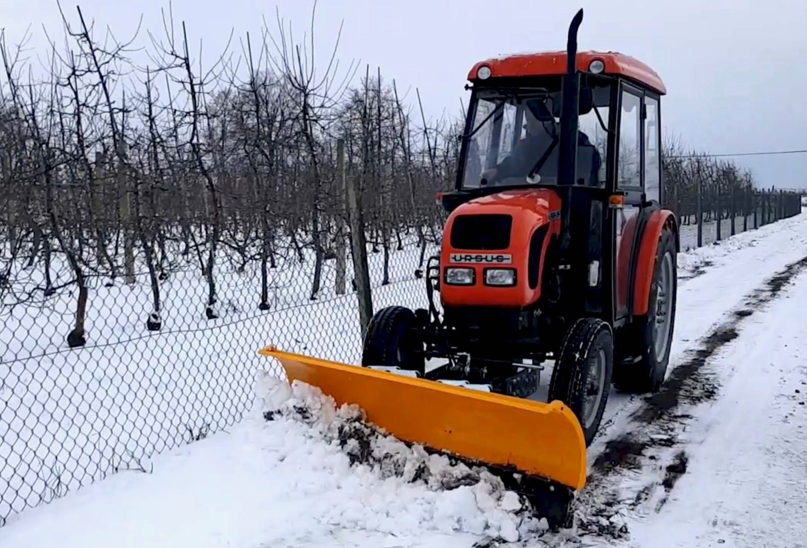 Pług śnieżny URSUS ZETOR FERGUSON TUZ TUR wózek widłowy - producent