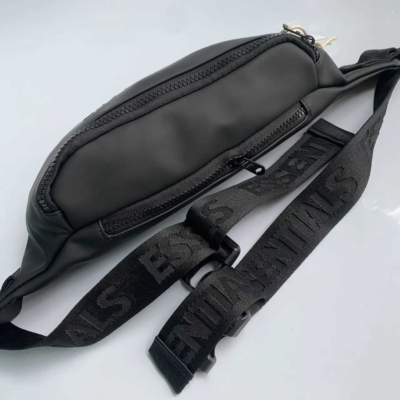 Мужская сумка бананка Essentials Fear of God пояс поясна через плечо