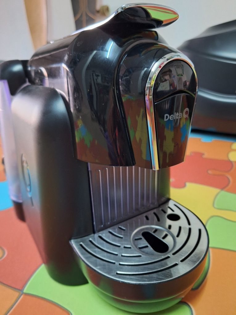 Máquina de café Delta Q