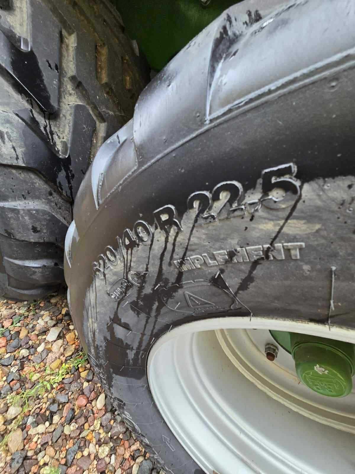 Prasoowijarka Comprima CV150XC