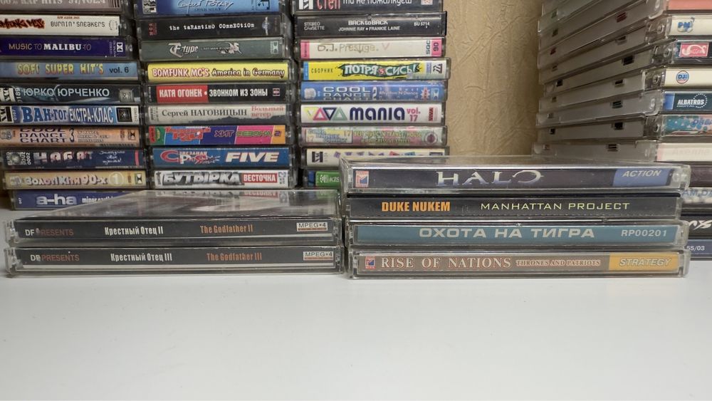 CD диски музика ігри