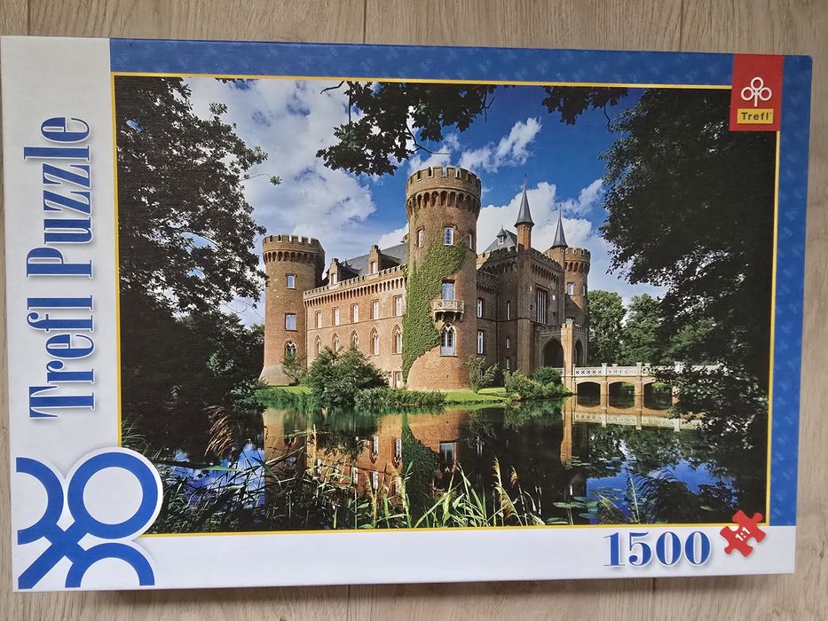 Zamek Moyland Pólnocna Nadrenia Westfalia, Puzzle Trefl 1500 elem.
