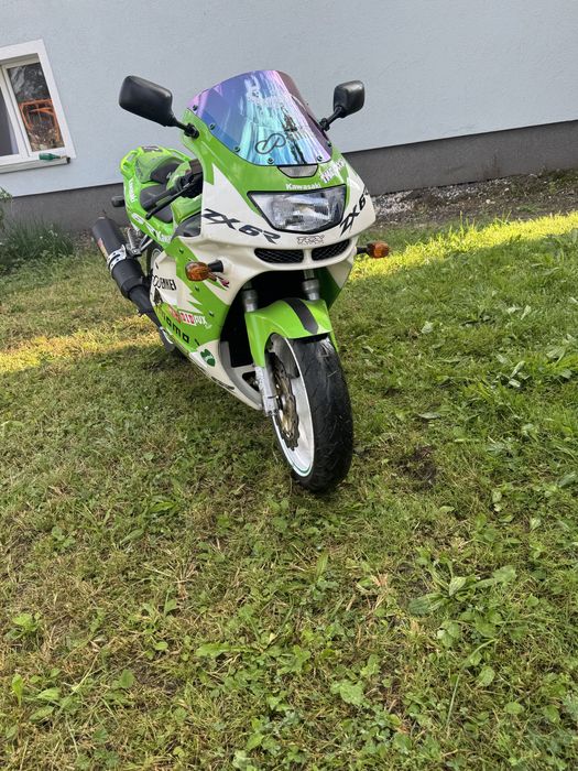Kawasaki zx6r sprowadzony
