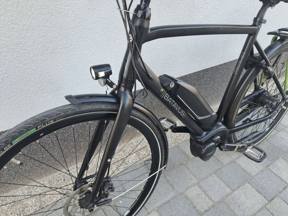 Rower elektryczny Batavus Dinstag Yamaha trekkingowy męski Nexus L 57