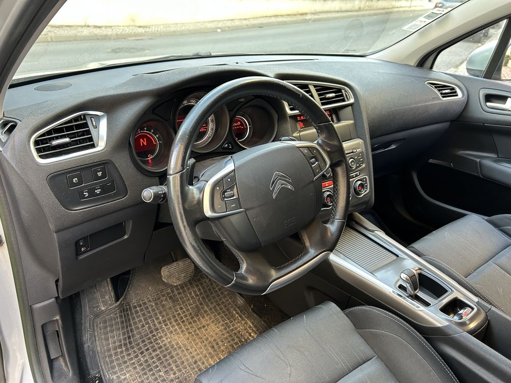 Citroen C4 1.6 e-HDI automatico