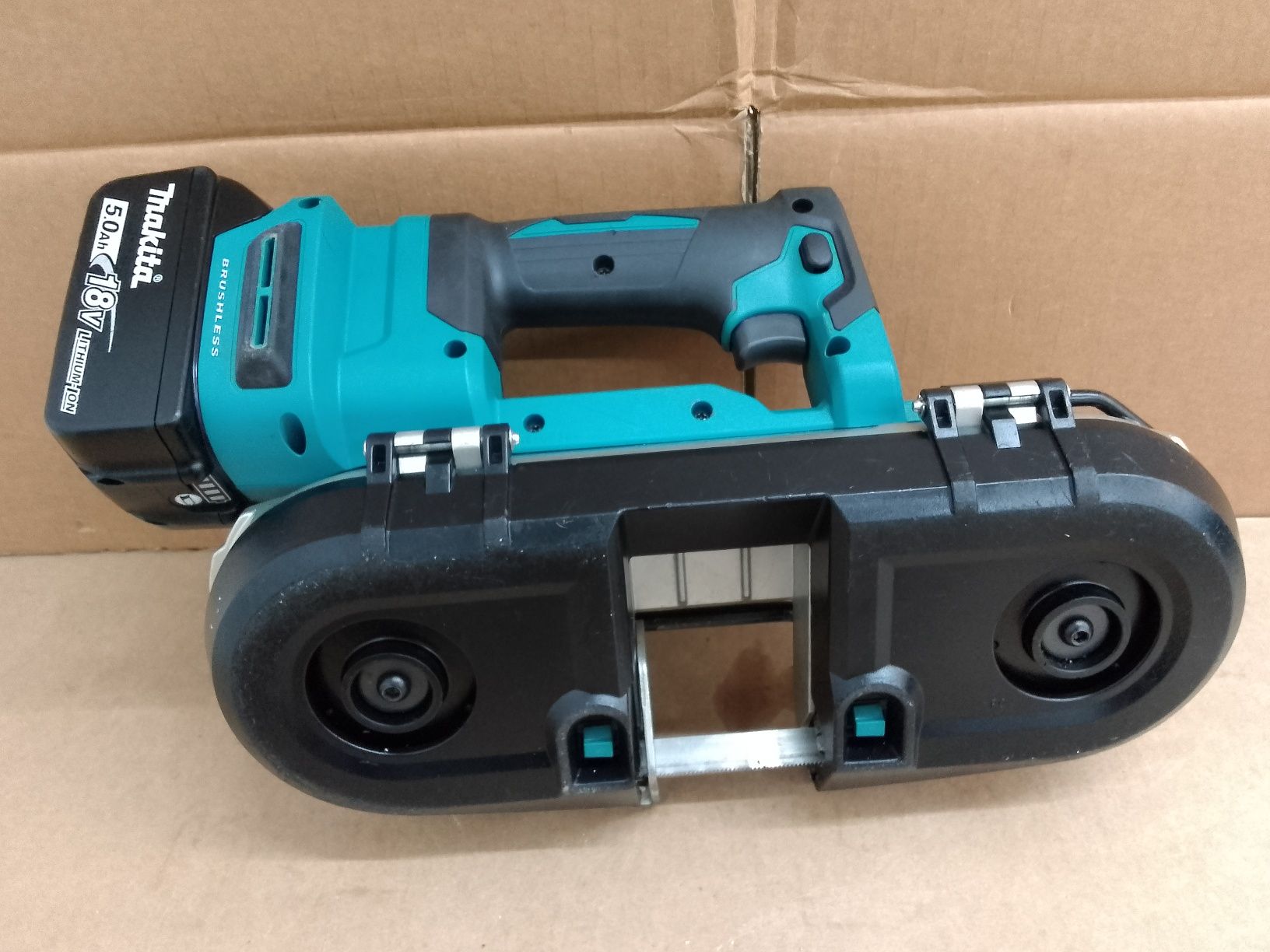 Makita DPB184 Piła Taśmowa Pilarka Brushless 51x51mm 18V 5.0Ah 2023.5r