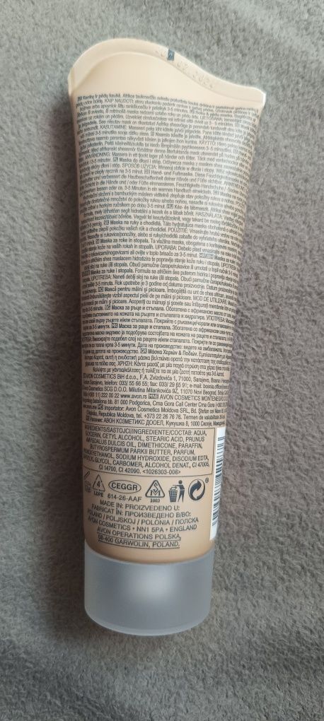 Odżywcza maska do dłoni i stóp z masłem shea Avon Planet Spa