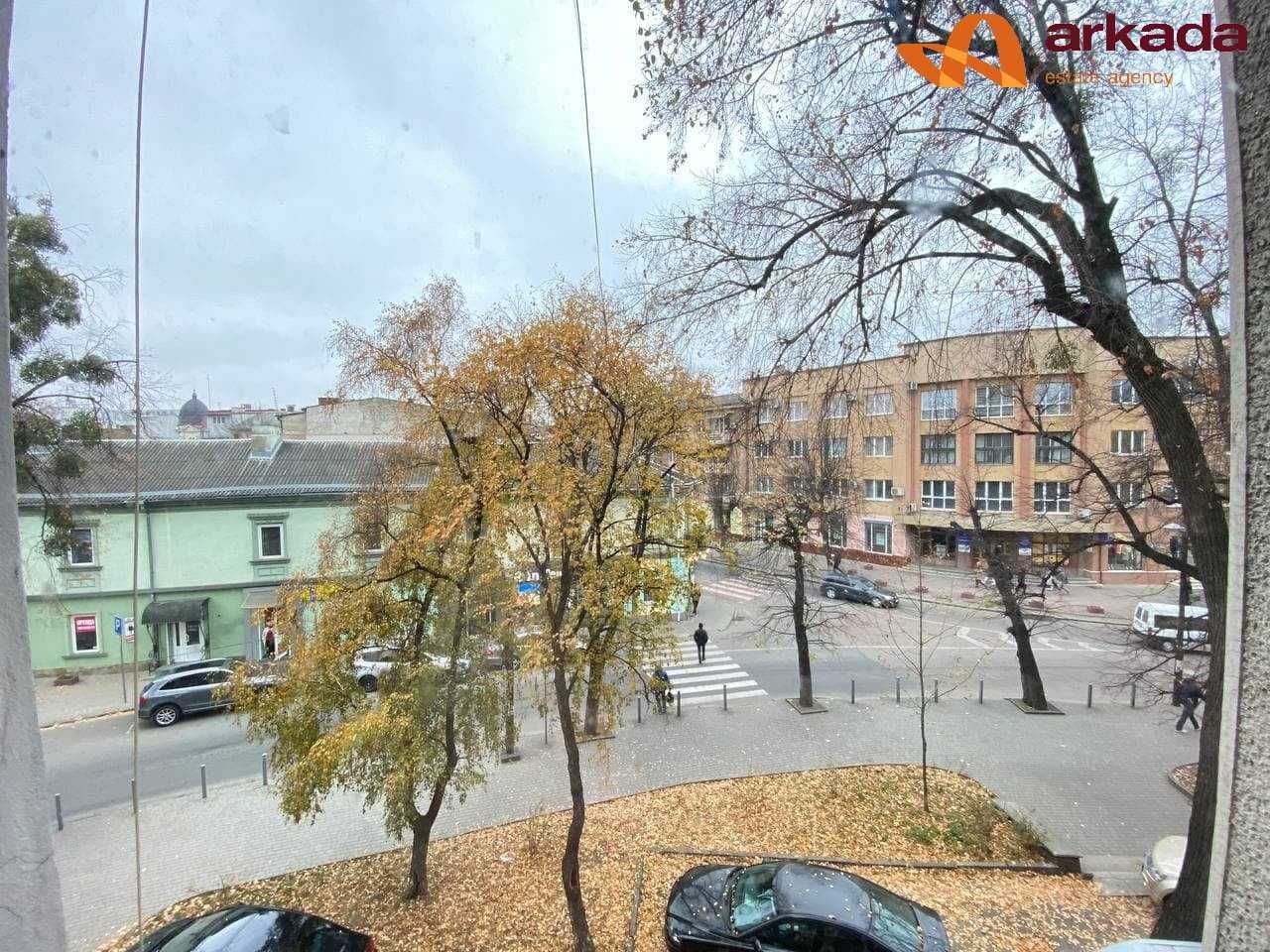 Центр вул. Грушевського Квартира 4кім Індивідуальне опалення