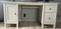 Biurko Sprzedam Ikea Hemnes Biurko Z Nadstawką (Białe) 650 zł