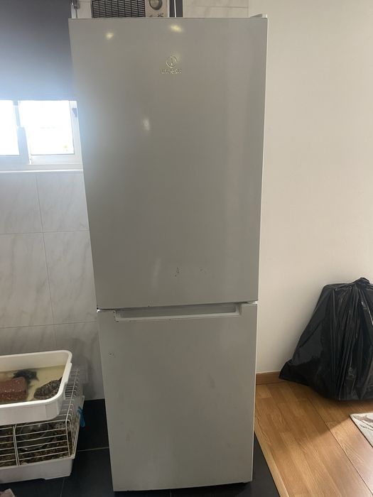Frigorifico INDESIT