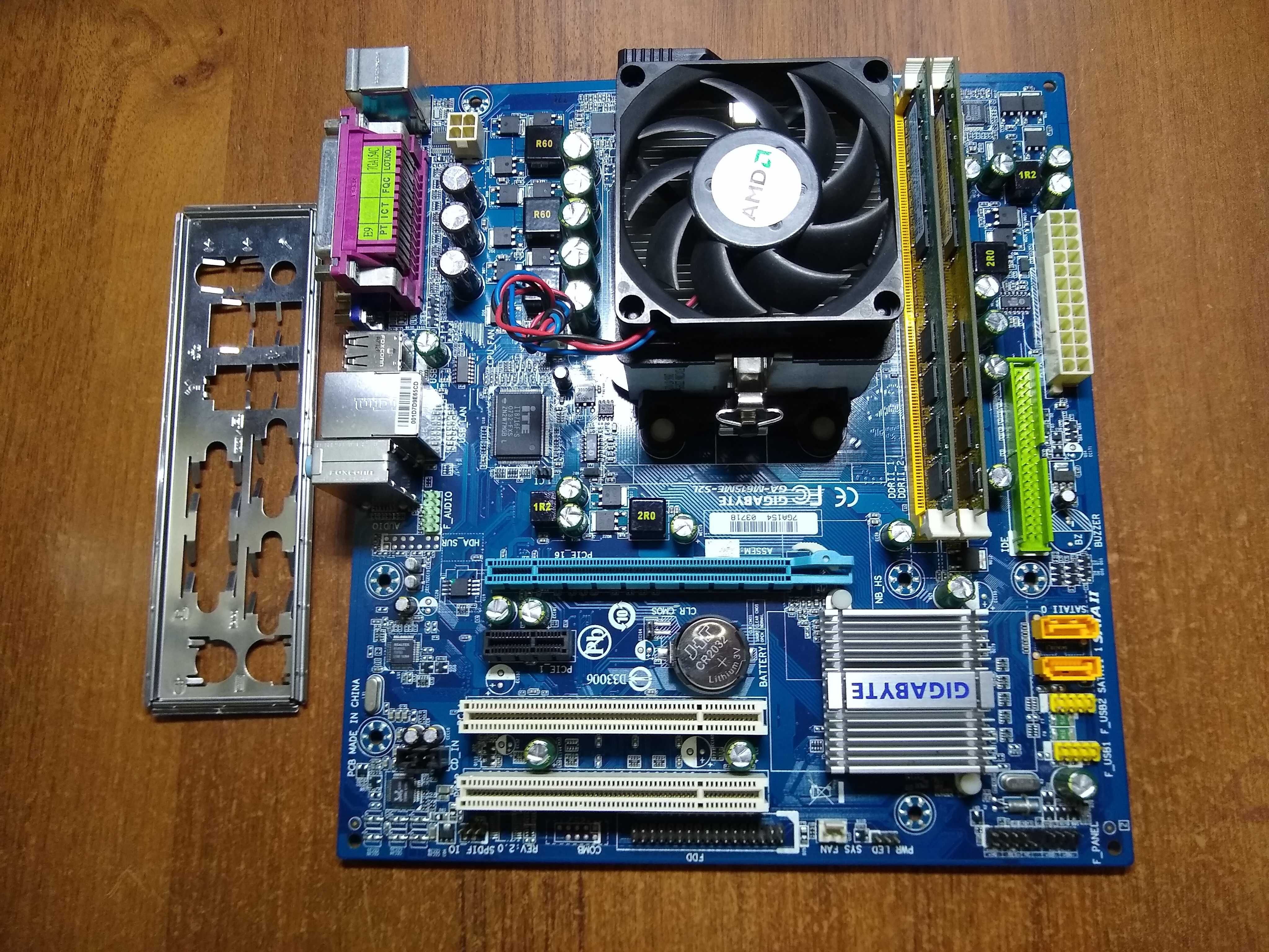 Материнська плата Gigabyte GA-M61SME-S2L Socket AM2+ DDR2, NVIDIA 6100