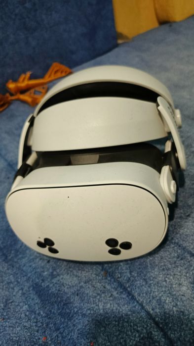Продам Окулус квест 3s, Мета квест 3s. ДУЖЕ ТЕРМІНОВО.