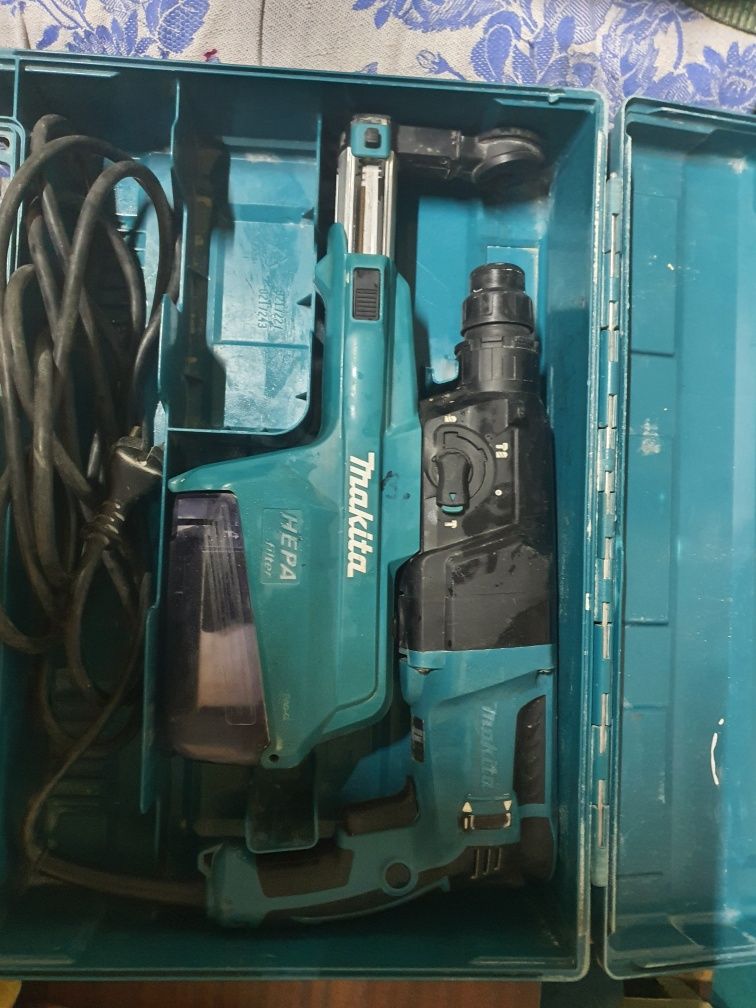 Перфоратор.Makita HR 2650.