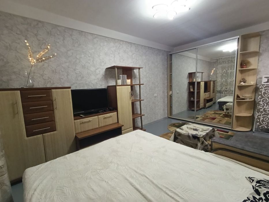 1 КВ КОСМОС. Без відключень світла! Полулюкс. Техніка. Нові меблі!