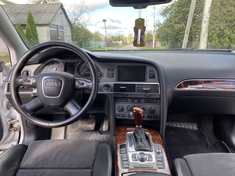 Продам автомобіль audi a6 c6
